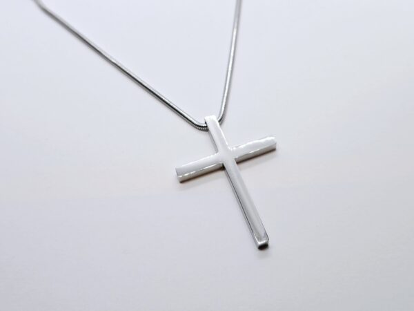 Cadena cruz