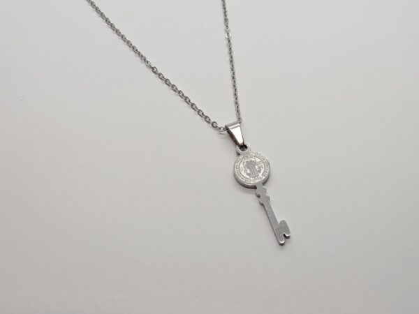 Cadena con llave San Benito