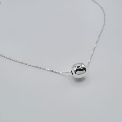 Collar bola de Plata.925